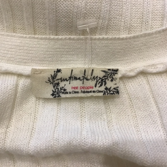 Free People Saturday morning Crop Size L - Picture 5 of 5